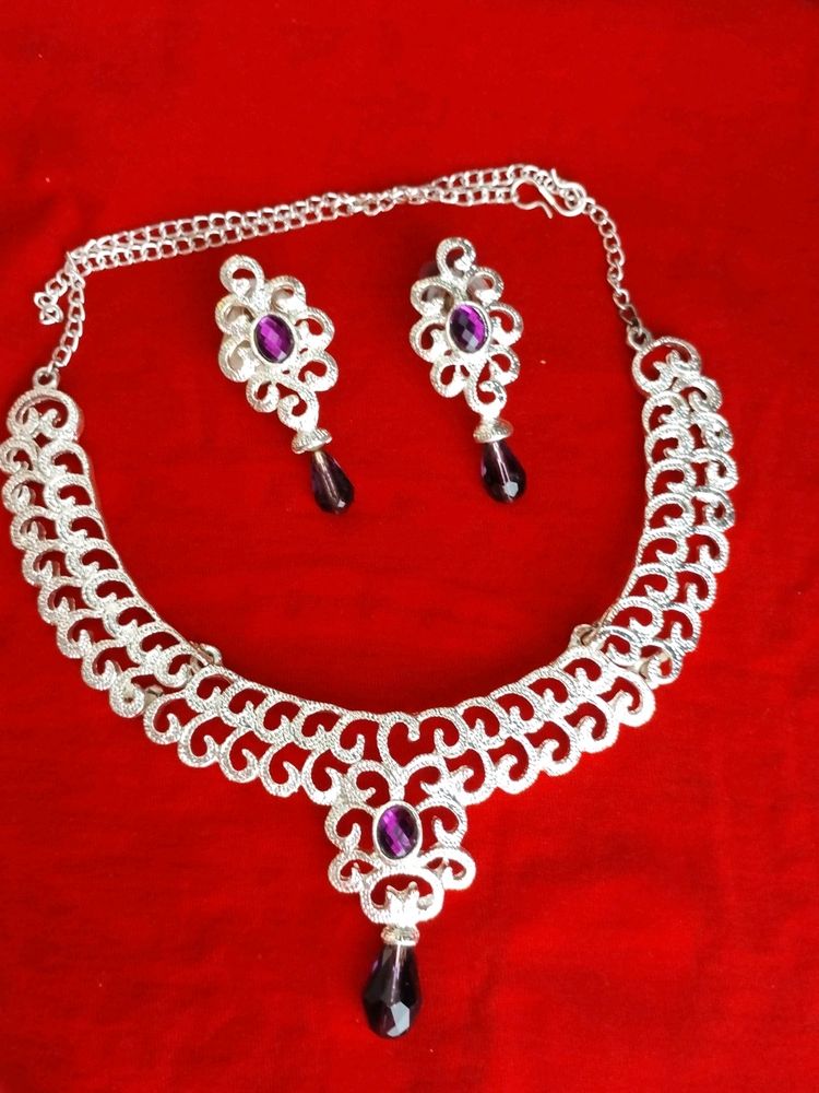 Sliver Necklaces Set