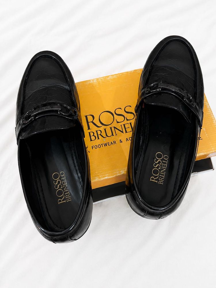 ROSSO BRUNELLO Men Black Loafer