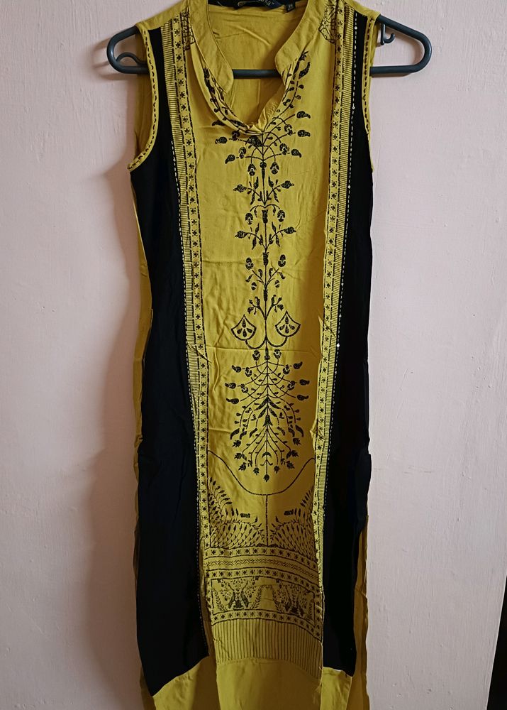 Avaasa Woman's Kurta Grab Or Gone