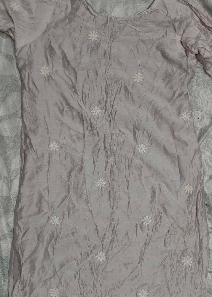 Elegant Embroidered Kurta