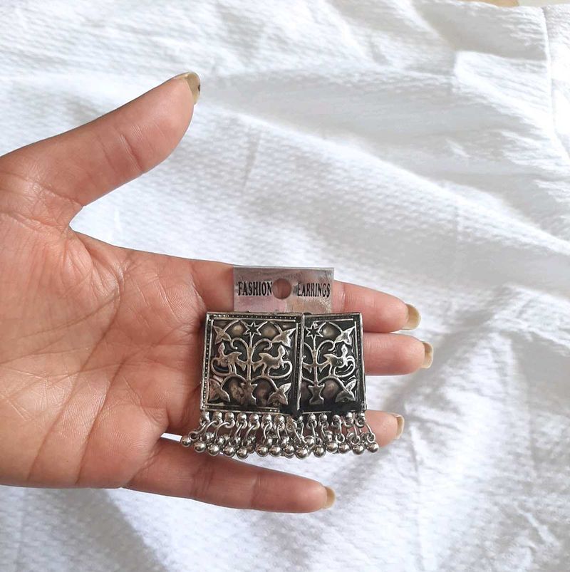Silver Tone Fashion Earrings