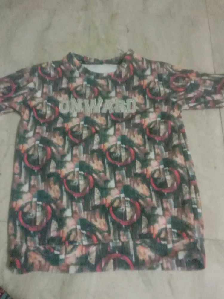 Graphic Print T-Shirt cargo jeans
