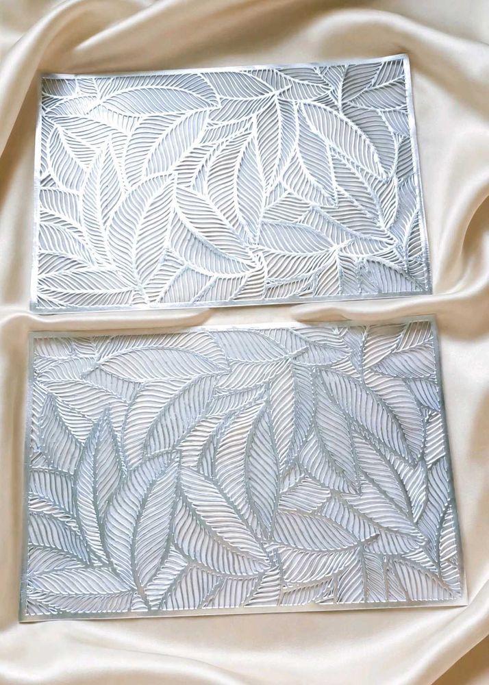 SALE🆕 Leaf Pattern Table MAT(SET OF 6)