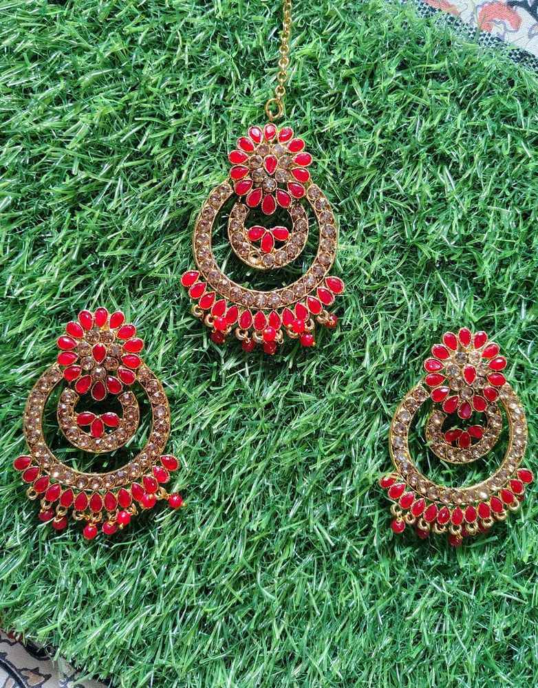 Red Kundan Maang Tikka &amp; Earrings Set