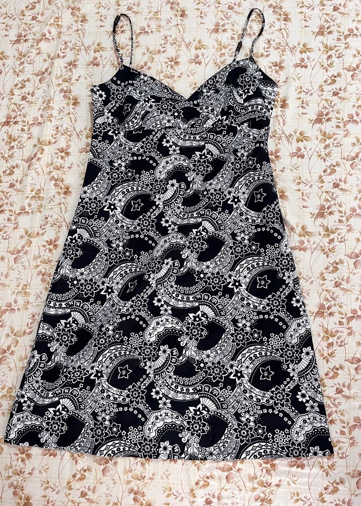 Black &amp; White Paisley Mini Dress