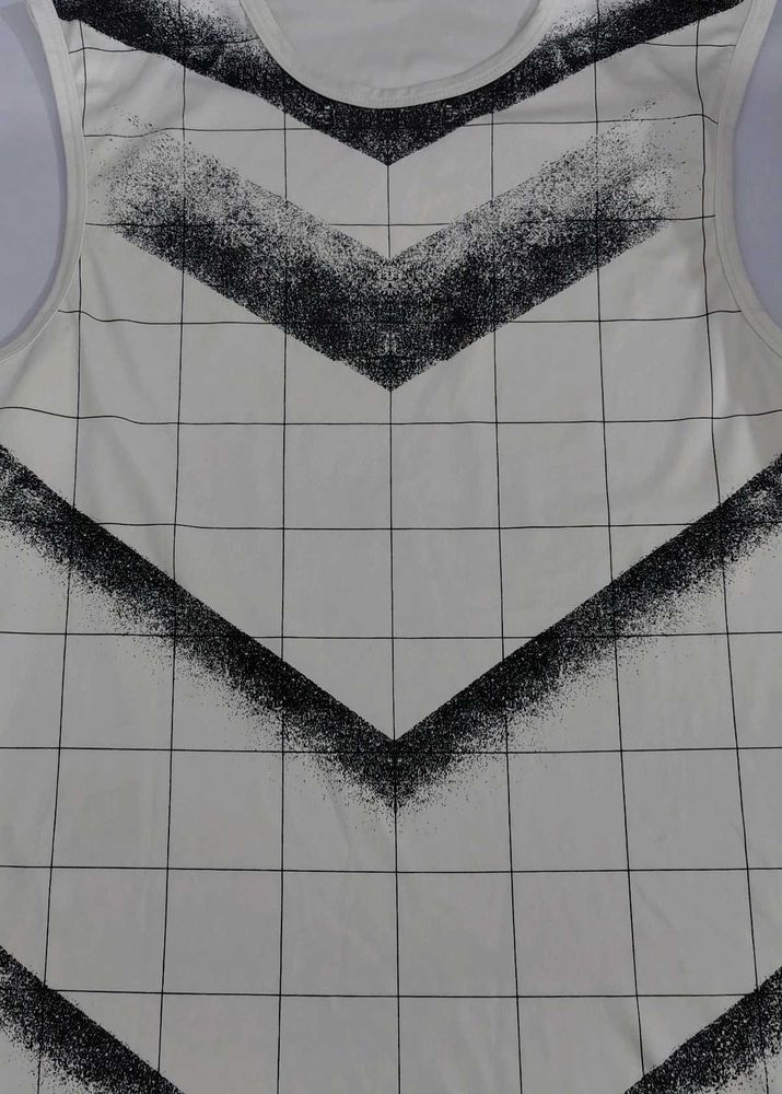 Graphic Print Sleeveless inner vest