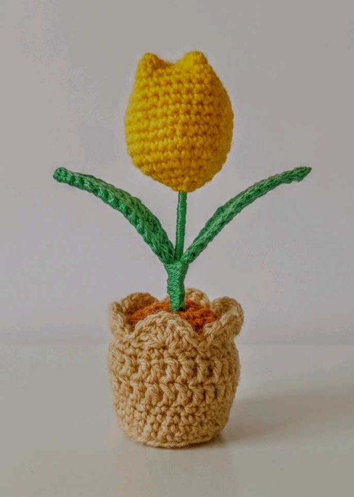 Crocheted Yellow Tulip Plant planter