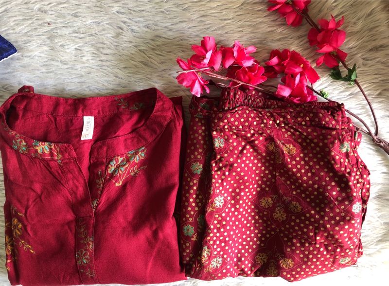 Maroon Kurta Sets (Women’s)