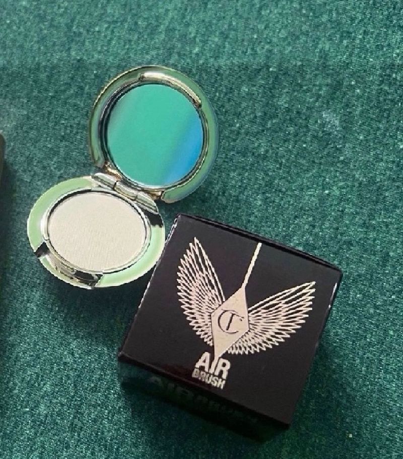 🥳 Price Drop 🥳 Charlotte Tilbury Compact mini