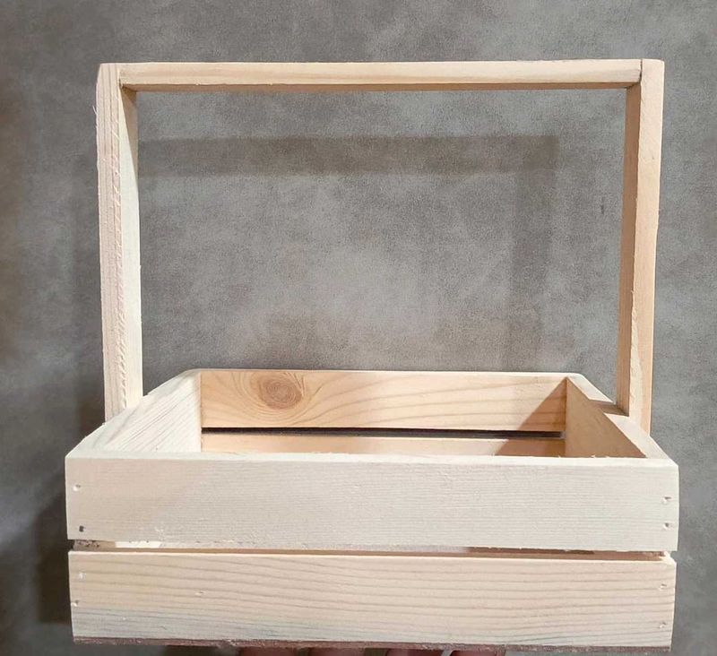 Wooden Tray With Handle (8*8)