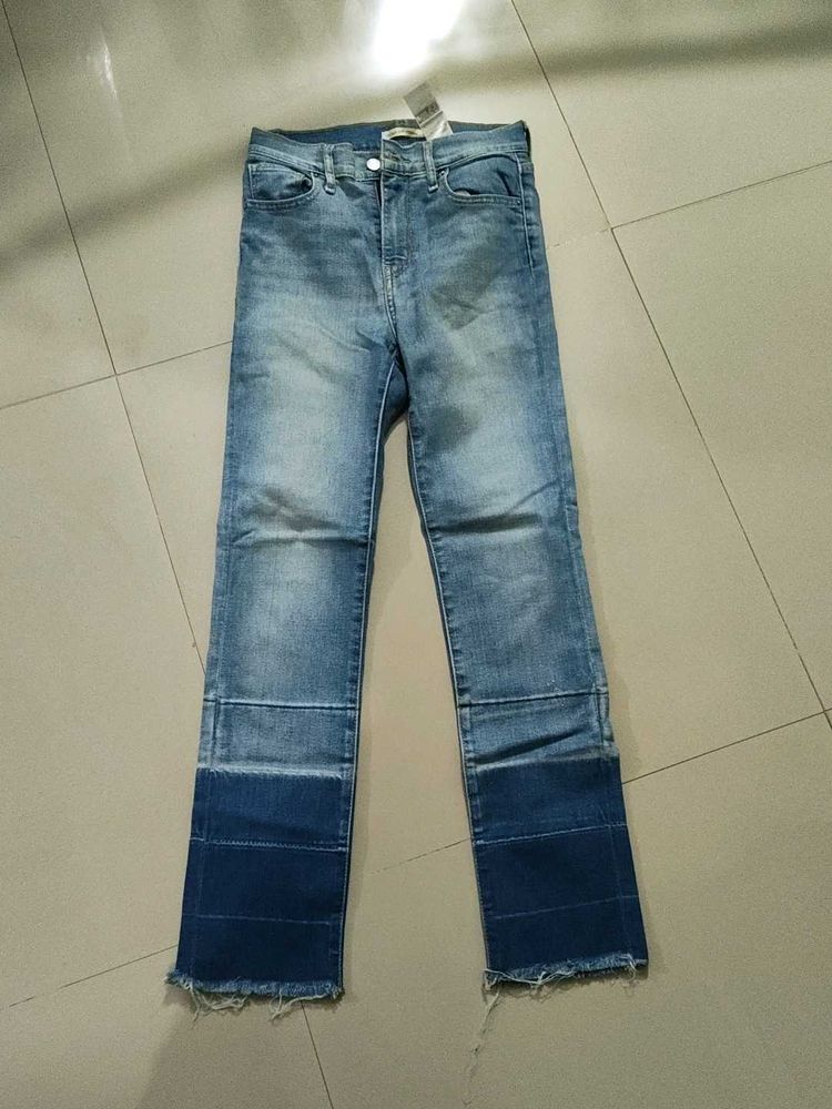 Stylish Blue Denim Jeans