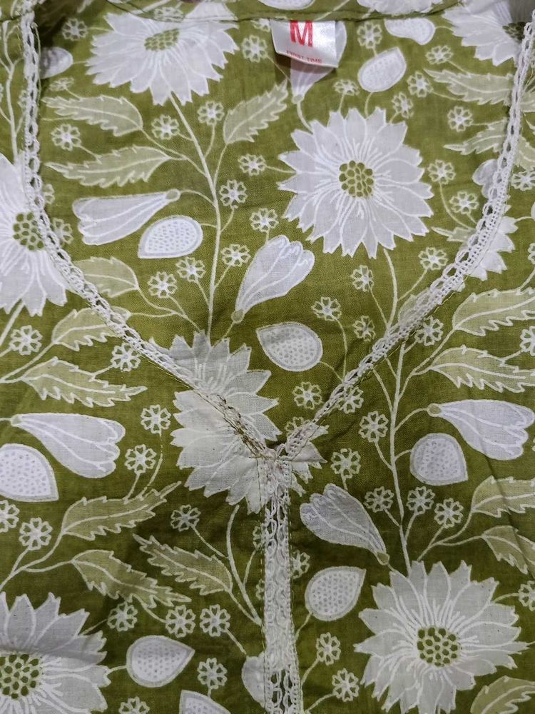 Green Floral Kurta with Lace Trim