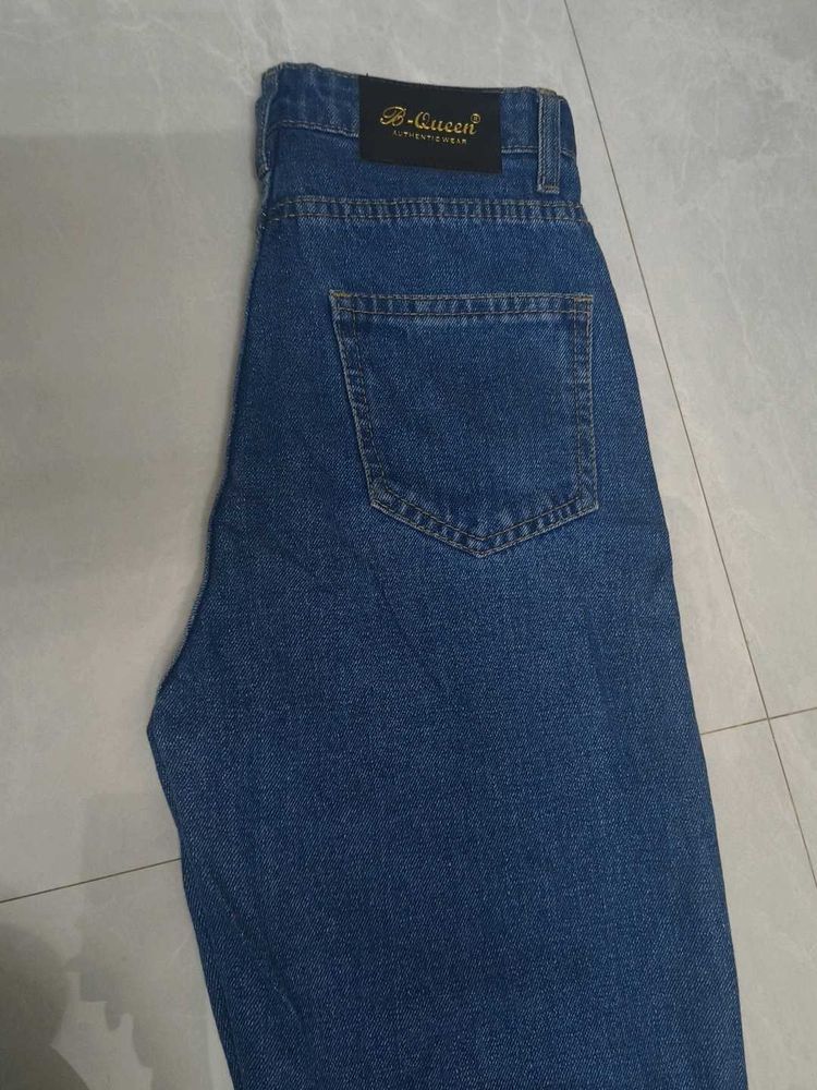 blue Jeans mom fit straight