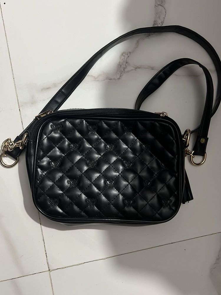 Chic Quilted Black Crossbody Bag