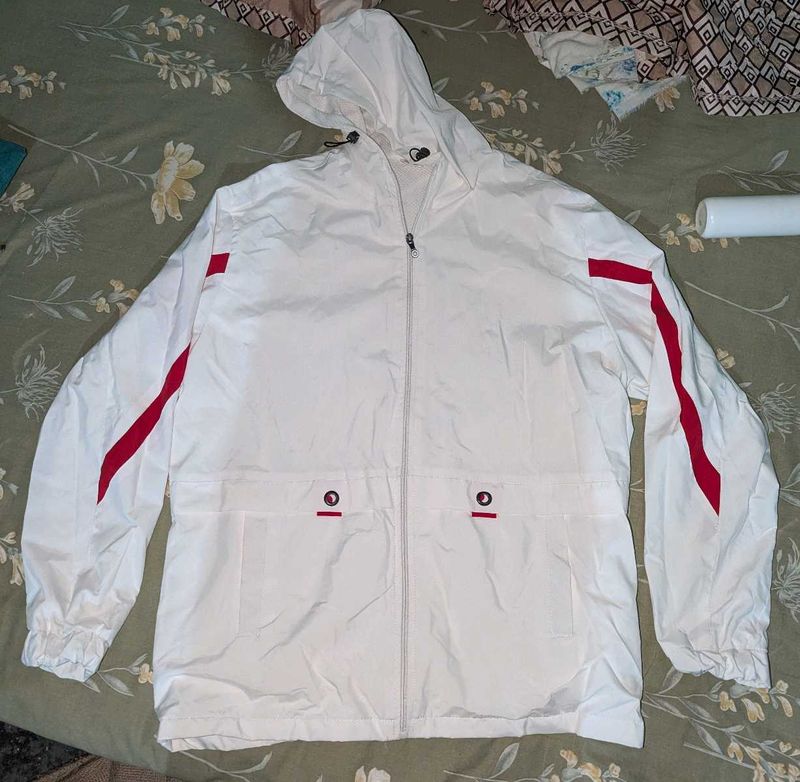 only 3 times used White Hooded Jacket with Red Acc