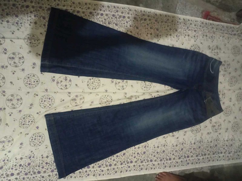 Women's Bell Bottom Jeans