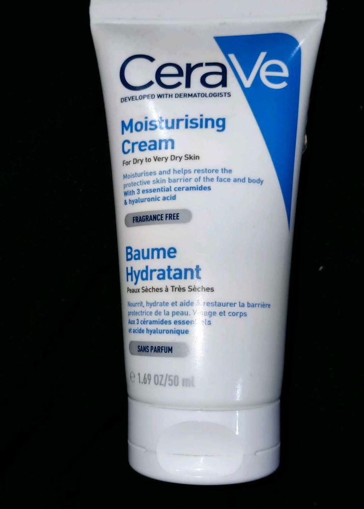 CeraVe Moisturising Cream for Dry Skin