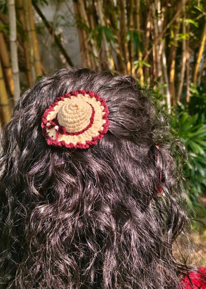 Crocheted Mini Hat Hair Clip