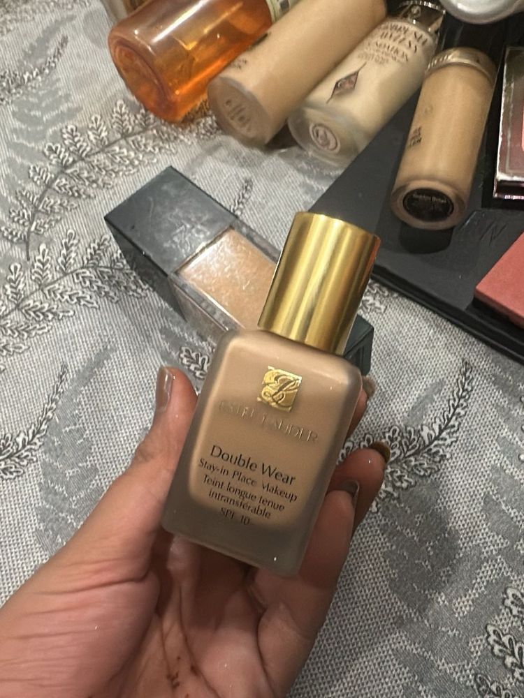 Estee Lauder Double Wear Foundation