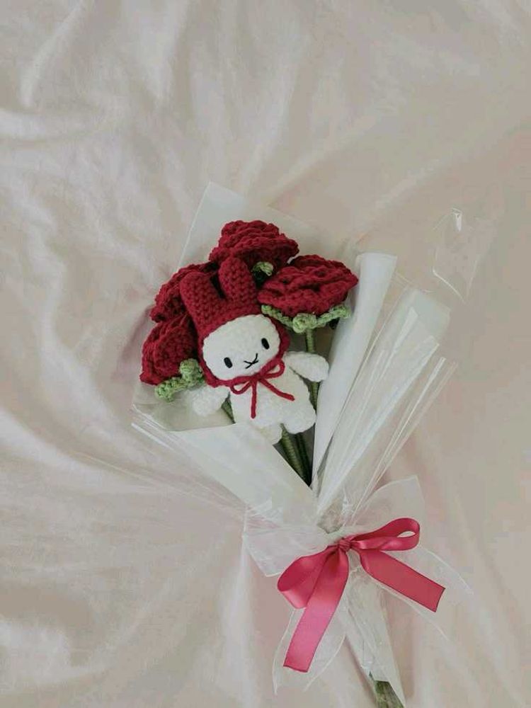 Crochet Bunny &amp; Rose Bouquet