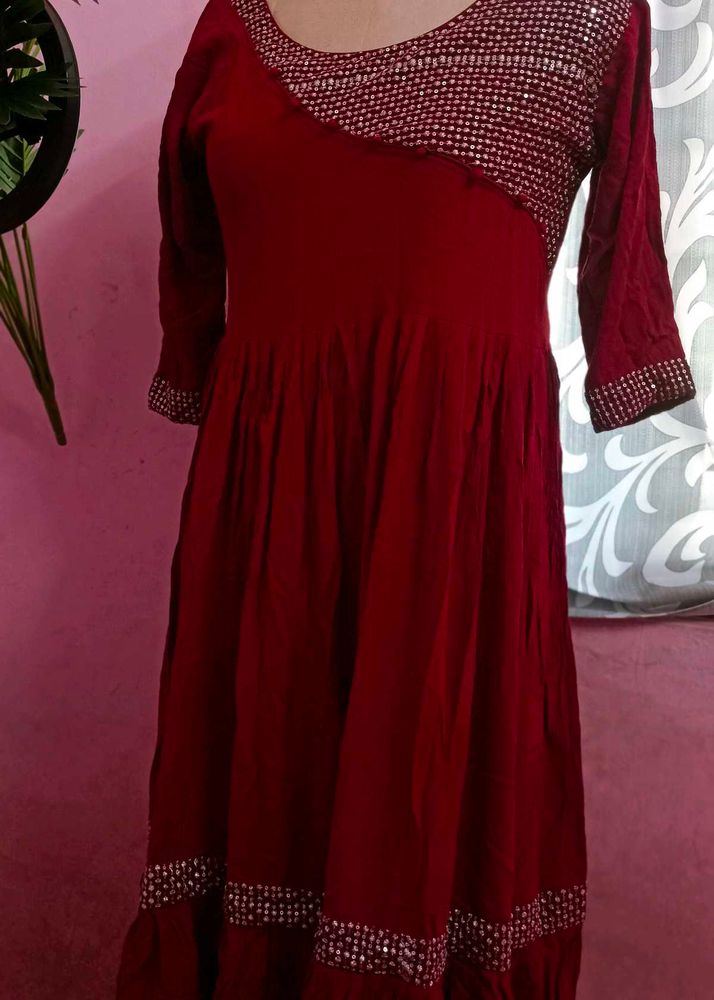 Elegant Maroon Embellished Ethnic dress