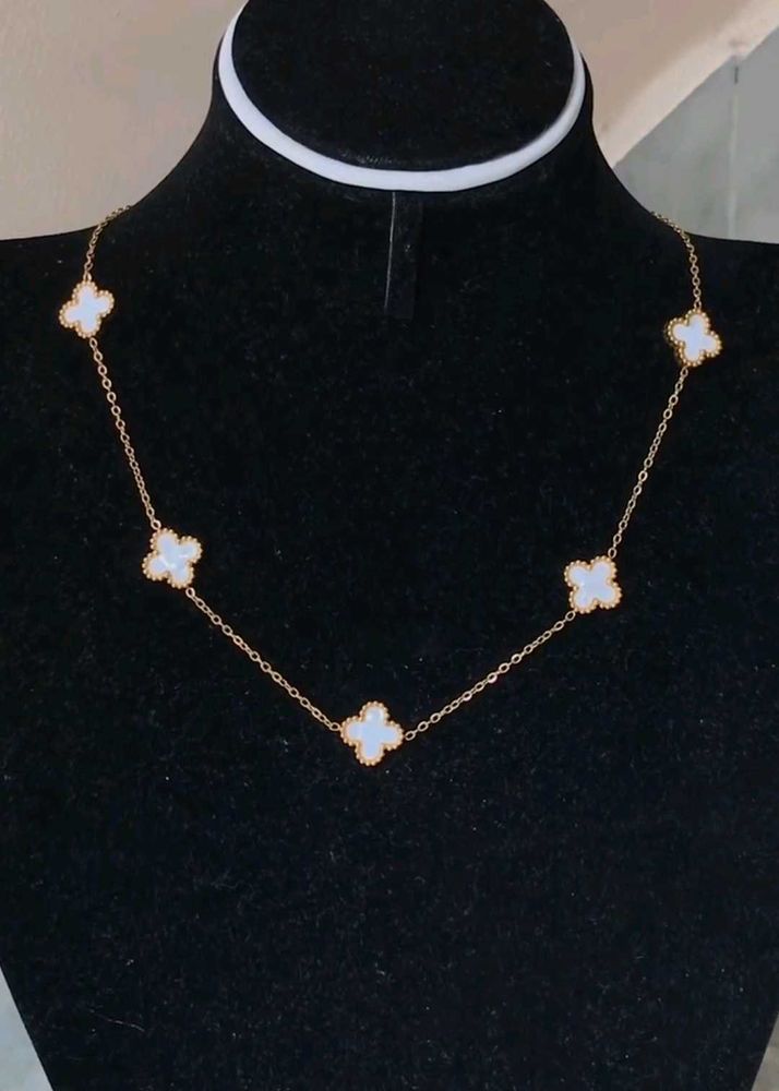 Clover 5 Leaves Necklace