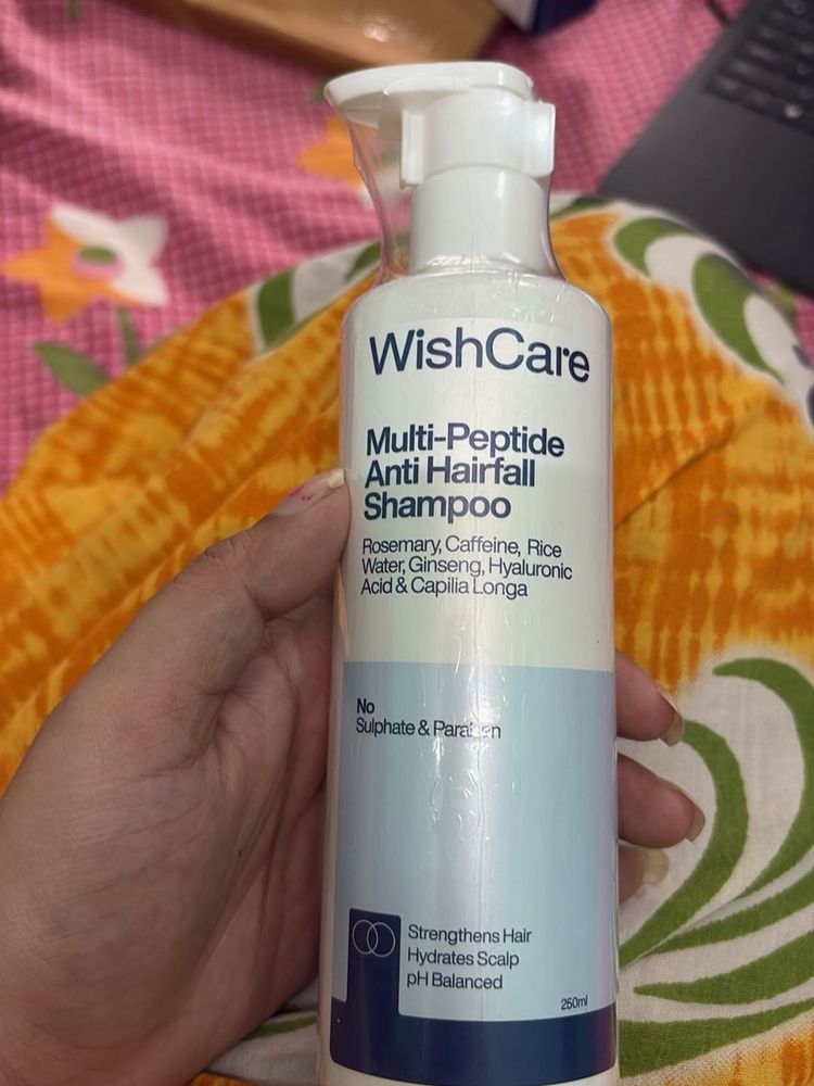 WishCare Multi-Peptide Anti Hairfall Shampoo
