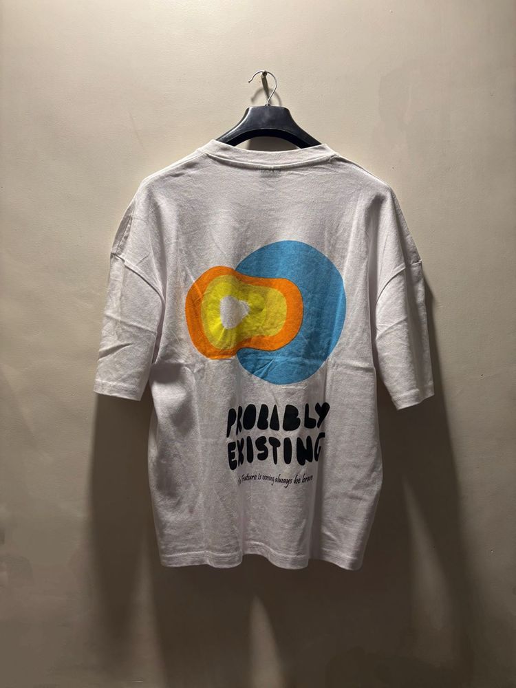pull and bear tee
