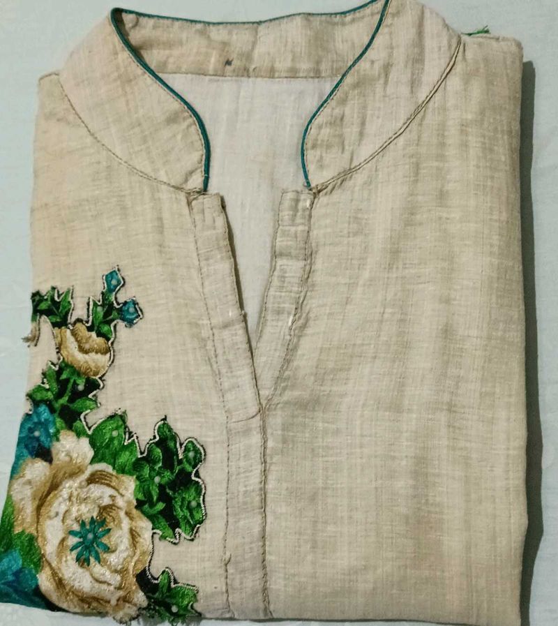 Embroidered Beige Kurta