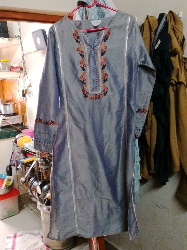 grey kurti