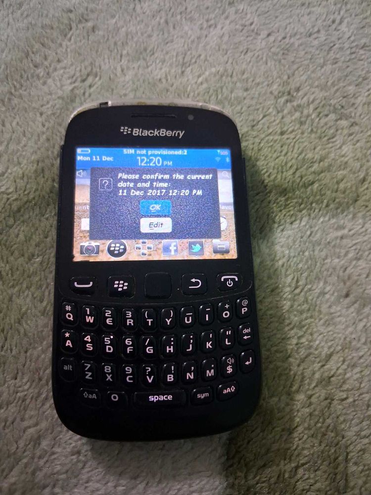 BlackBerry Classic Mobile Phone