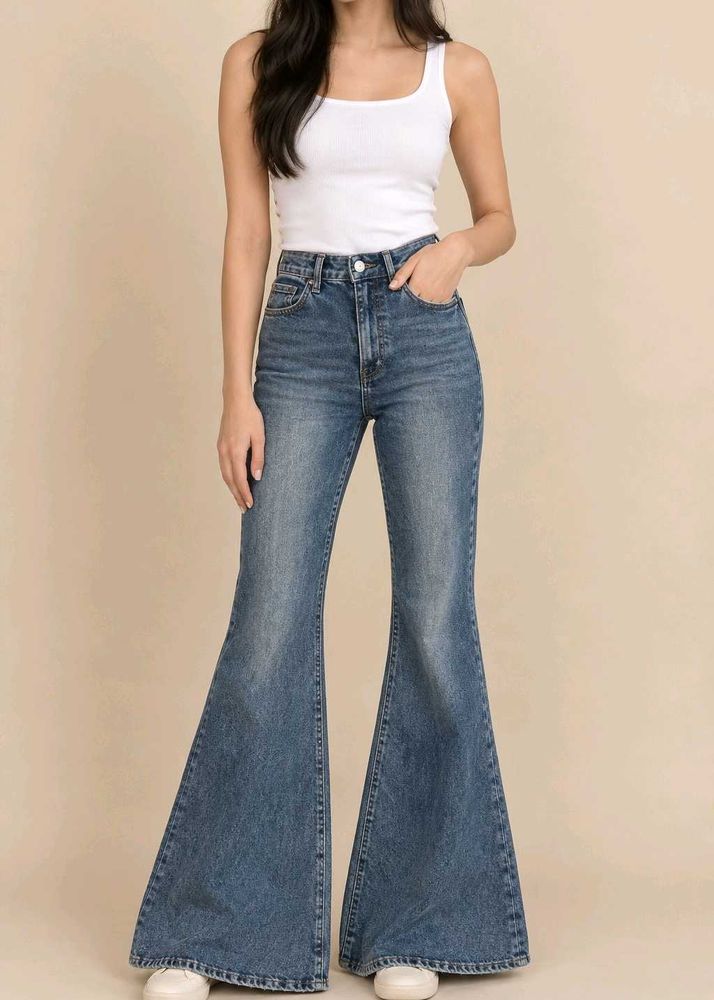 Stylish High-Waisted Flare Jeans