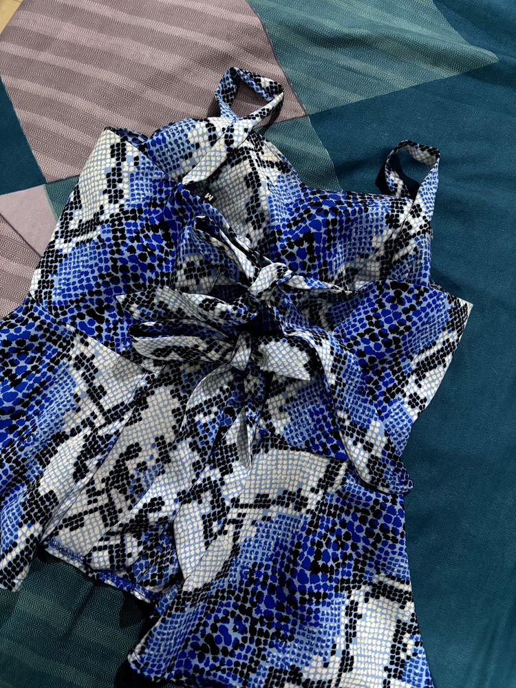 Stylish Blue Snake Print Top
