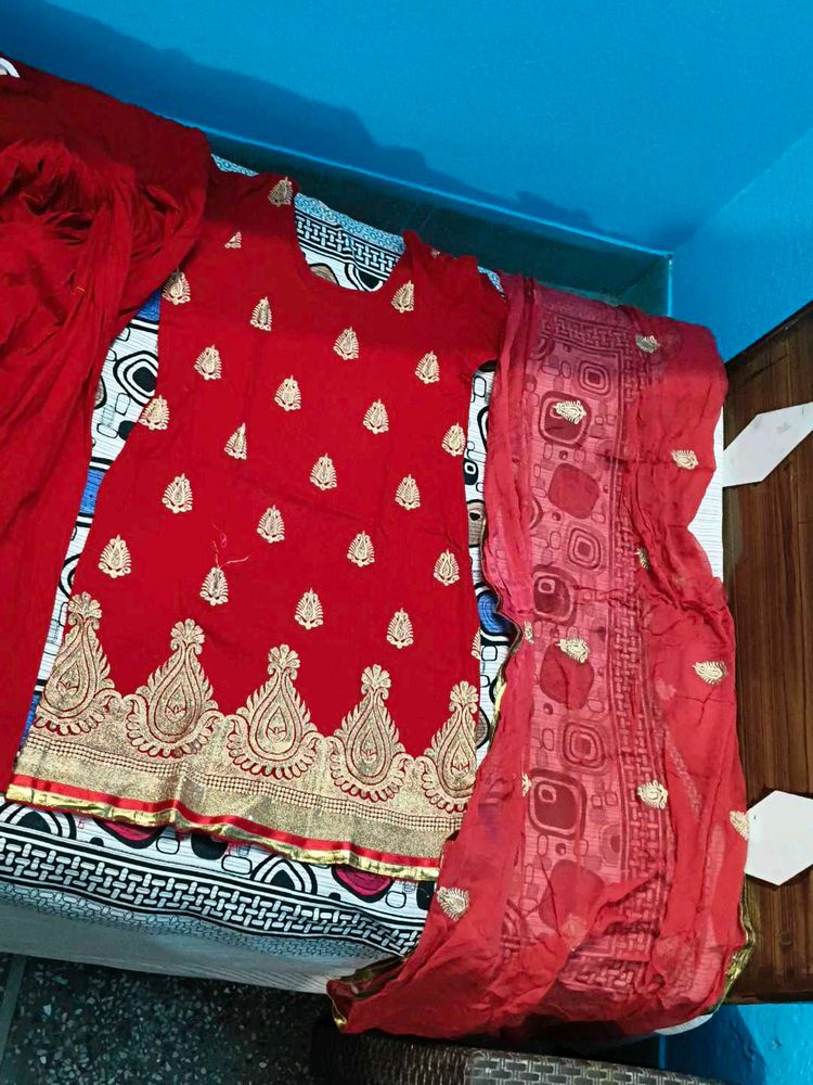 Red Embroidered Kurta Set