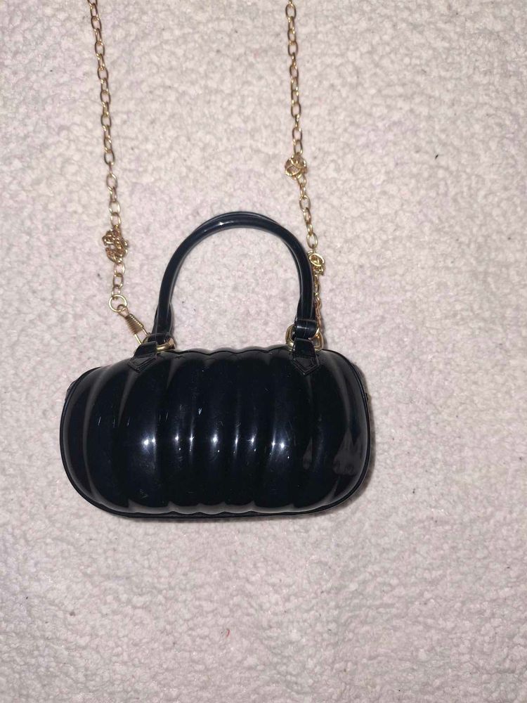 Cute Black Pumpkin Bag with Gold Chain