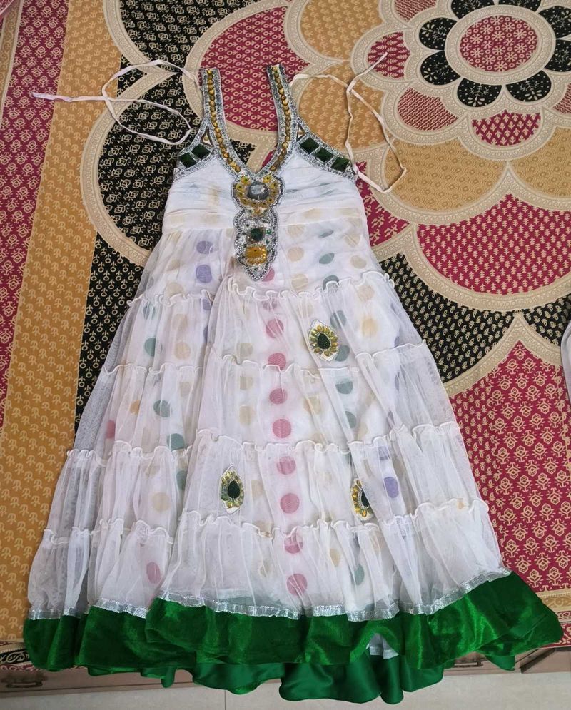 Gorgeous Gown For Girls