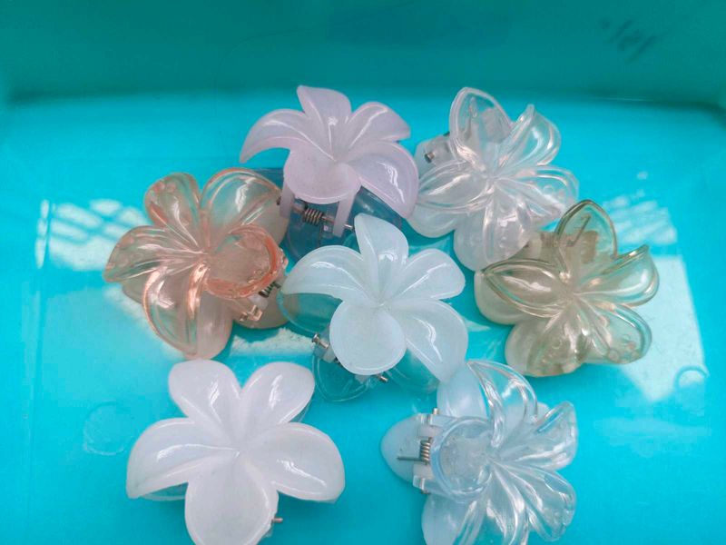 Set of 7 Flower Hair Claw Clips