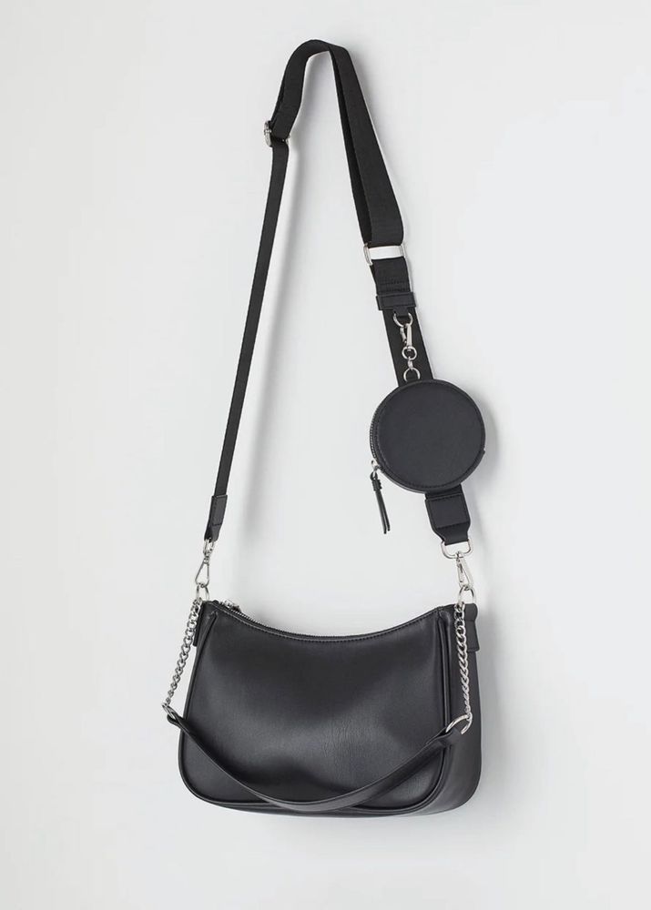 Chic Black Shoulder Bag with Coin Pouch