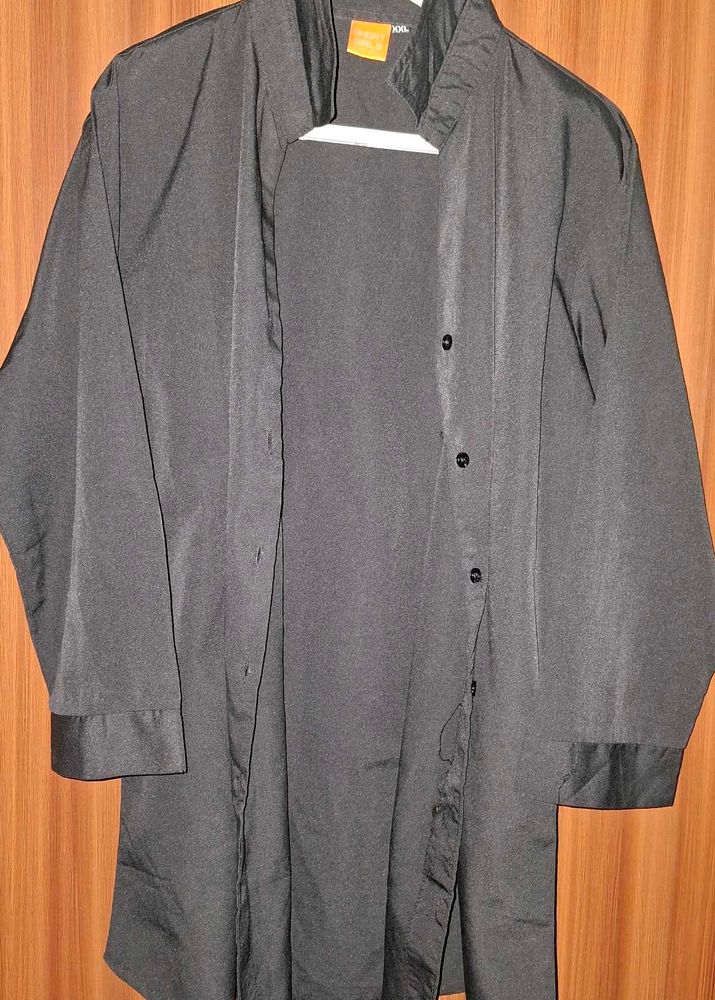 Elegant Black Button-Down Shirt