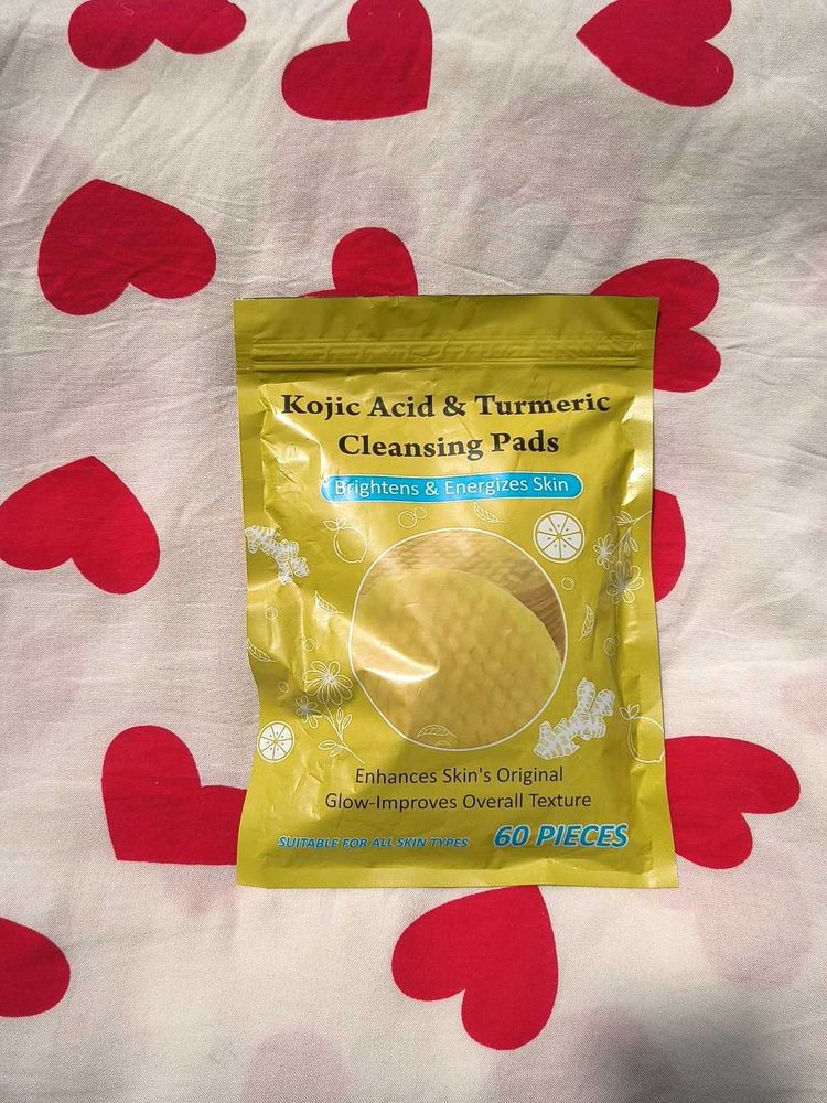 Kojic Acid &amp; Turmeric Cleansing Pads 🎀