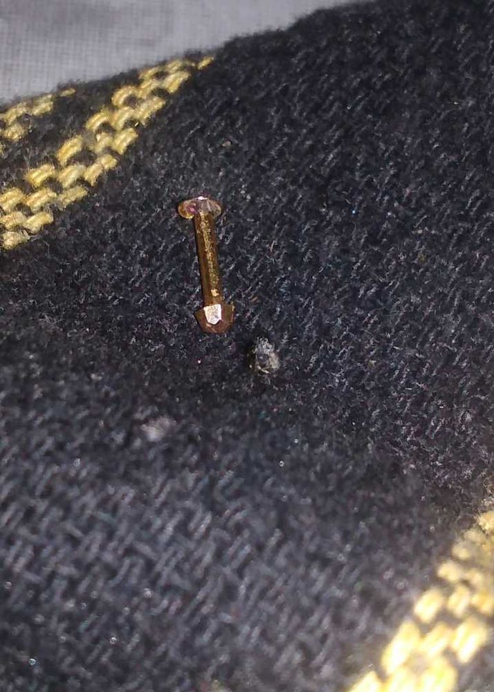 pure gold nosepin 22crt
