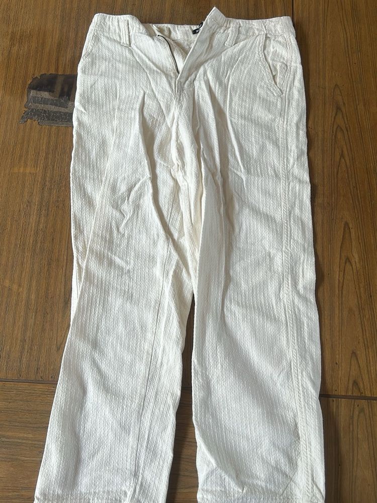 white track pant from zudio