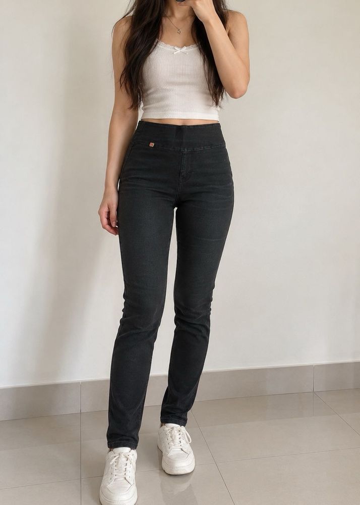 High-Waisted Skinny Black Jeans