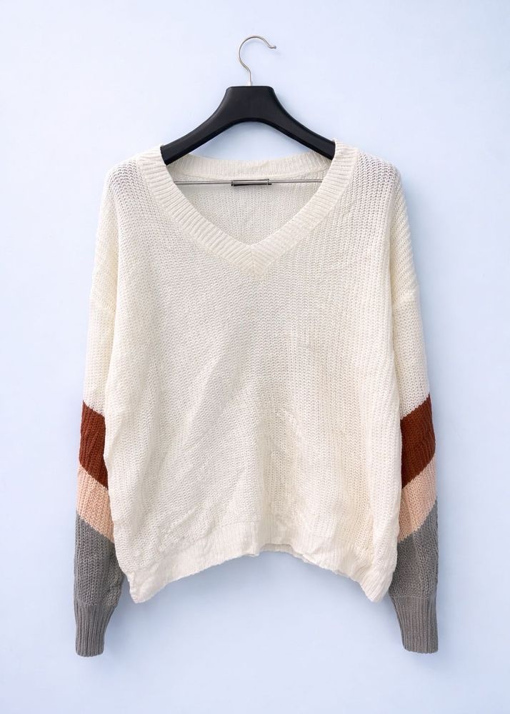 Cream V-Neck Color Block Sweater