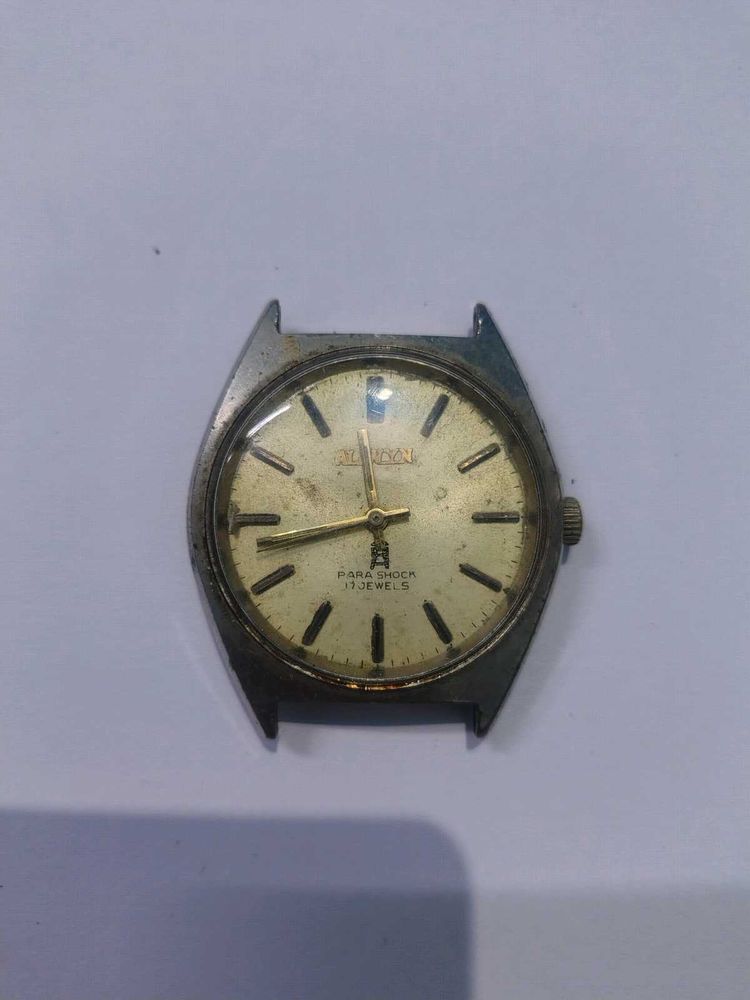 Vintage hand winding Watch