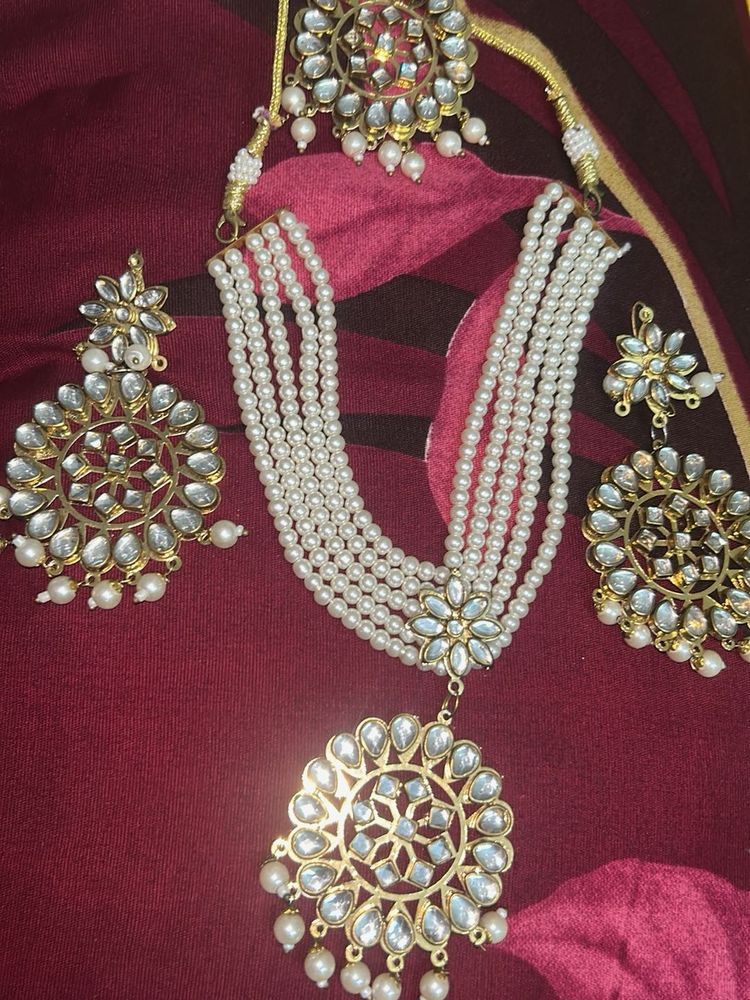 Stunning Pearl &amp; Kundan Necklace Set