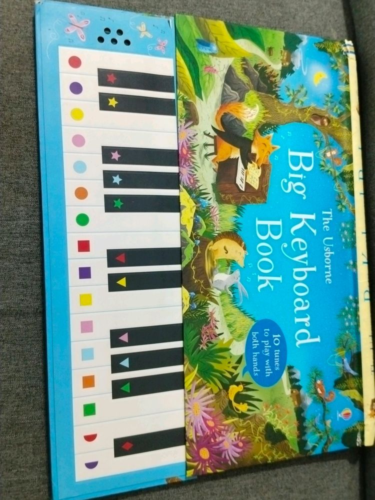 Keyboard 🎹 Book