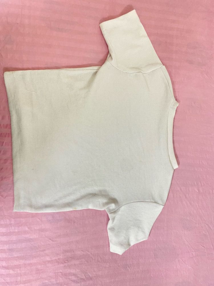 Cream Colored T-Shirt (stretchy)