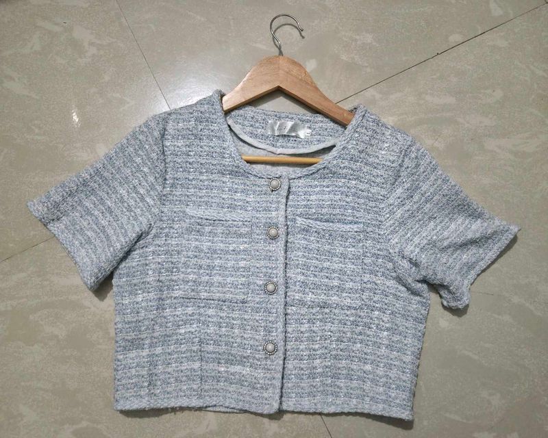 Chic Tweed Cropped blazer