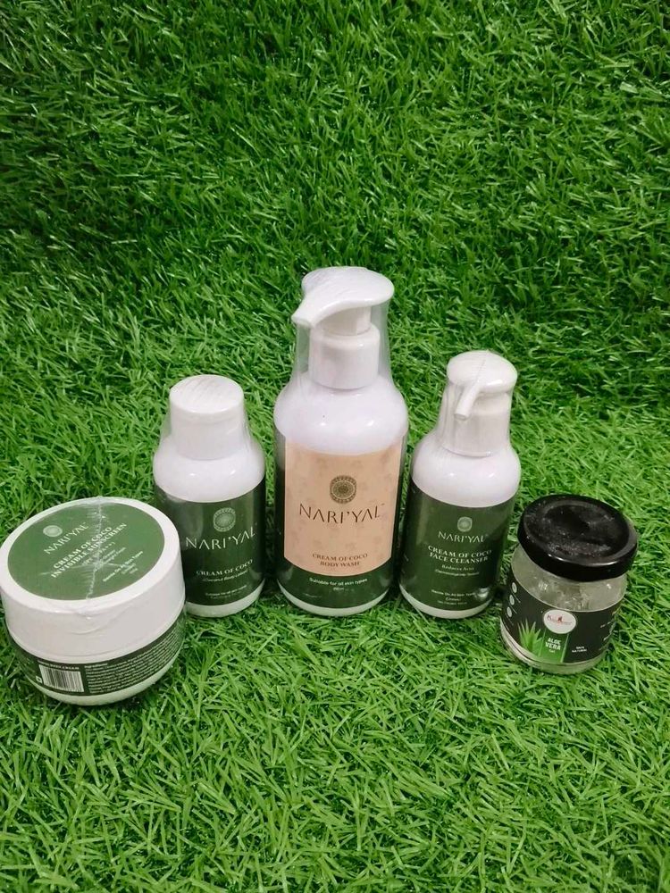 Nariyal Coconut Skincare Set